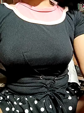 LenaLy2k online show from December 19, 2025, 12:28 am