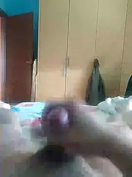 Snapshot of Cini75 chatting on May 24, 2026, 6:18 am Cini75 online show from May 24, 2026, 6:18 am