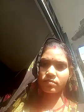 Jooli cuty online show from November 7, 2025, 4:12 am