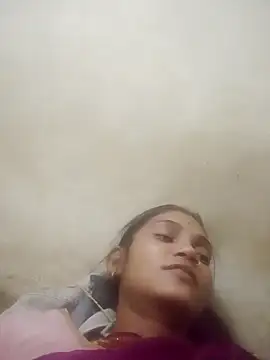 Jooli cuty online show from November 14, 2025, 12:59 pm