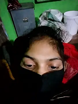 Jooli cuty online show from January 12, 2026, 7:52 pm