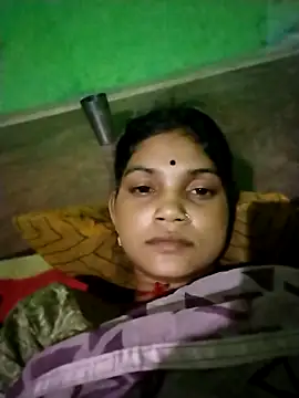 Snapshot of Jooli_cuty chatting on June 6, 2026, 5:06 pm Jooli cuty online show from June 6, 2026, 5:06 pm
