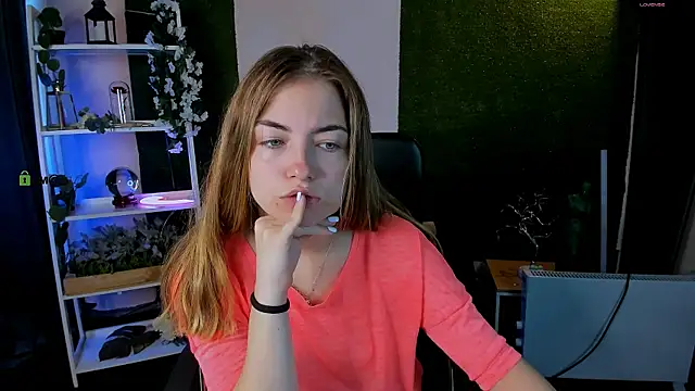 Snapshot of baby_hotte chatting on June 18, 2026, 6:24 am baby hotte online show from June 18, 2026, 6:24 am