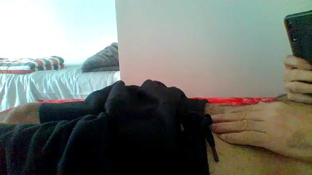 Camiin20 online show from March 23, 2026, 11:47 am