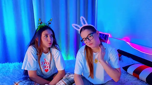 Snapshot of MargaretMorris chatting on December 20, 2025, 9:49 am MargaretMorris online show from December 20, 2025, 9:49 am