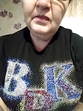 Snapshot of MyHoneyKira chatting on December 1, 2025, 7:13 am MyHoneyKira online show from December 1, 2025, 7:13 am