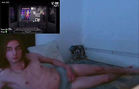 Snapshot of TFThotboy chatting on November 13, 2025, 11:14 pm TFThotboy online show from November 13, 2025, 11:14 pm