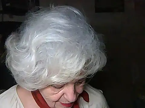 ValeriaKroww online show from December 2, 2025, 6:58 pm