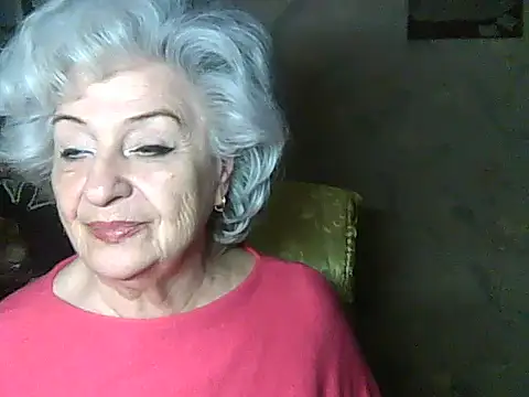 ValeriaKroww online show from April 10, 2026, 6:01 pm