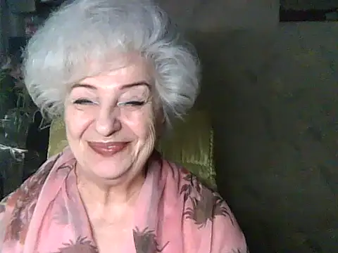 Snapshot of ValeriaKroww chatting on June 10, 2026, 5:18 am ValeriaKroww online show from June 10, 2026, 5:18 am