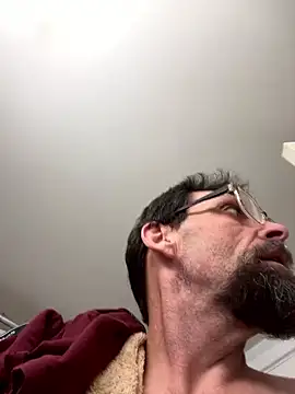 biggdaddyandqueenn online show from January 11, 2026, 4:56 pm