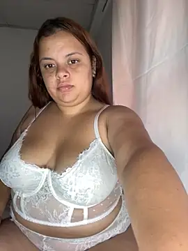 Snapshot of HannaaG chatting on November 6, 2025, 1:45 pm HannaaG online show from November 6, 2025, 1:45 pm