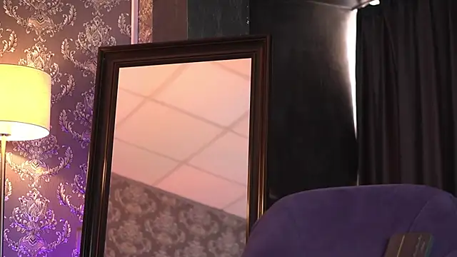 Snapshot of RavenBelrose chatting on January 14, 2026, 11:16 am RavenBelrose online show from January 14, 2026, 11:16 am