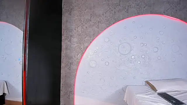 Snapshot of Shanelsmith chatting on February 7, 2026, 11:19 pm Shanelsmith online show from February 7, 2026, 11:19 pm