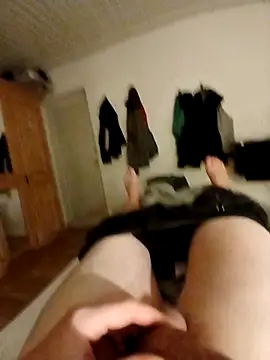 Snapshot of BadBoy919 chatting on December 3, 2025, 12:51 am BadBoy919 online show from December 3, 2025, 12:51 am