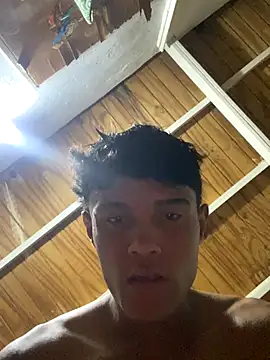 Snapshot of meliodas_23cm chatting on December 2, 2025, 3:12 am meliodas 23cm online show from December 2, 2025, 3:12 am