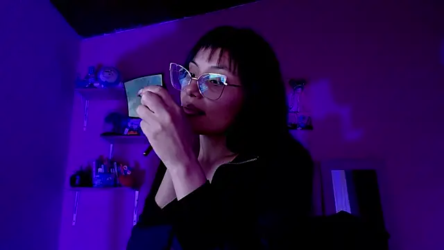 valkiry  online show from November 14, 2025, 10:40 pm