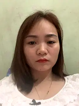 Snapshot of Bana-gibee chatting on December 4, 2025, 6:05 pm Bana-gibee online show from December 4, 2025, 6:05 pm