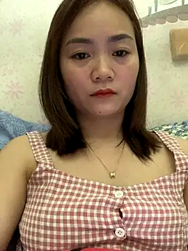 Snapshot of Bana-gibee chatting on December 5, 2025, 6:04 pm Bana-gibee online show from December 5, 2025, 6:04 pm