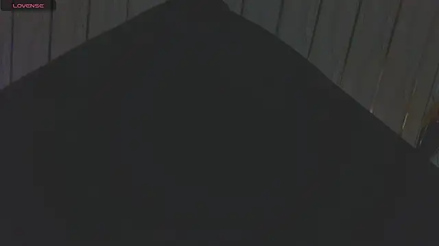 Suarezz10  online show from November 15, 2025, 4:14 pm