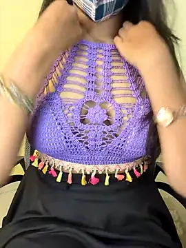 Snapshot of Nikkify chatting on February 2, 2026, 4:49 pm Nikkify online show from February 2, 2026, 4:49 pm