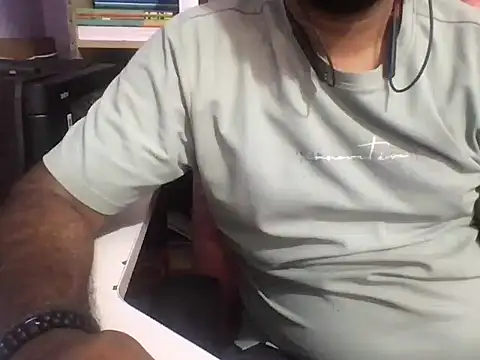Snapshot of KingCobra_07 chatting on July 21, 2026, 12:18 pm KingCobra 07 online show from July 21, 2026, 12:18 pm