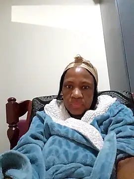 Mommy Sienna online show from November 20, 2025, 5:45 pm