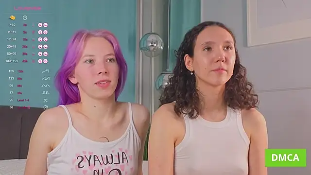 Snapshot of LeeannaSymeon chatting on November 4, 2025, 3:55 pm LeeannaSymeon online show from November 4, 2025, 3:55 pm