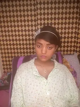 Freakingromance online show from April 15, 2026, 1:29 pm