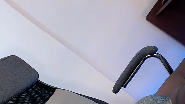 Snapshot of miss_ditey09 chatting on November 22, 2025, 12:09 am miss ditey09 online show from November 22, 2025, 12:09 am