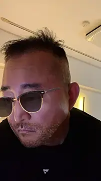 kentojp online show from November 27, 2025, 3:36 pm