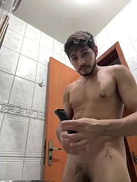 Snapshot of guipariss chatting on April 10, 2026, 9:52 pm guipariss online show from April 10, 2026, 9:52 pm