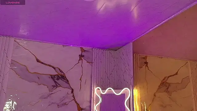 Snapshot of PEACHY_TAY chatting on March 19, 2026, 11:47 am PEACHY TAY online show from March 19, 2026, 11:47 am