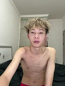 Beautifulboys-999 online show from December 18, 2025, 1:06 pm