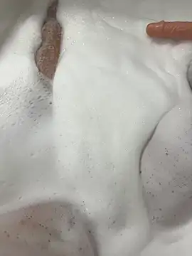 mihneaxxx online show from November 26, 2025, 8:21 pm