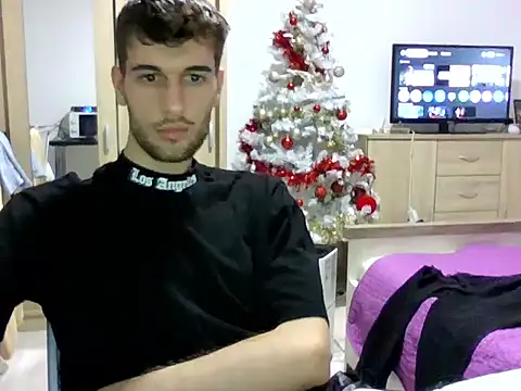 Snapshot of nikolasnik50 chatting on December 3, 2025, 10:19 pm nikolasnik50 online show from December 3, 2025, 10:19 pm