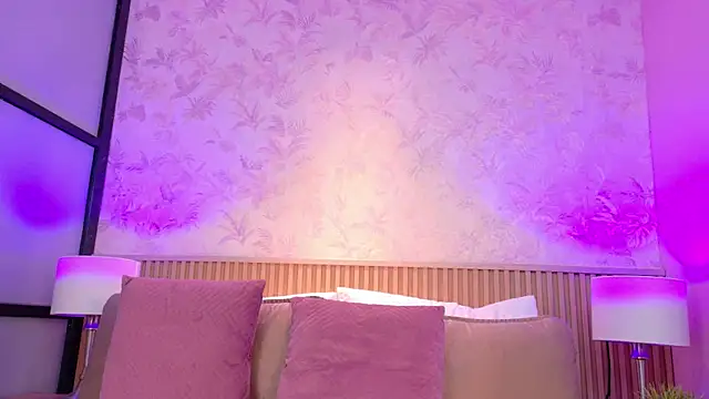 Snapshot of ValeriaMonet chatting on July 15, 2026, 7:41 pm ValeriaMonet online show from July 15, 2026, 7:41 pm