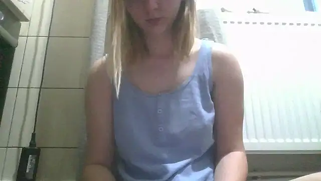 dirty sasha00 online show from June 13, 2026, 1:58 am
