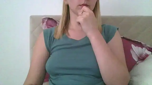 Snapshot of dirty_sasha00 chatting on July 8, 2026, 4:00 pm dirty sasha00 online show from July 8, 2026, 4:00 pm