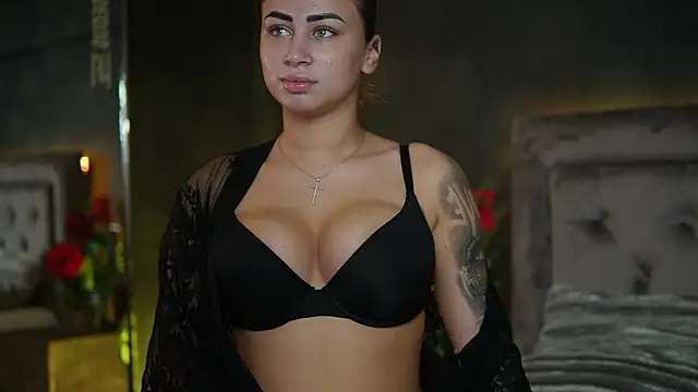 AmeliaJupiter online show from November 18, 2025, 10:36 pm