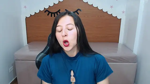 Snapshot of scarlett_percy_t chatting on December 5, 2025, 7:10 pm scarlett percy t online show from December 5, 2025, 7:10 pm