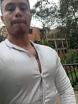 RaySullivan online show from November 12, 2025, 7:57 pm