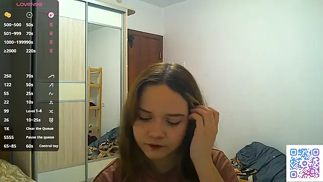 Snapshot of AlissaGerardo chatting on December 18, 2025, 2:12 pm AlissaGerardo online show from December 18, 2025, 2:12 pm