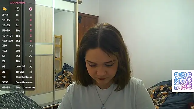 Snapshot of AlissaGerardo chatting on December 20, 2025, 2:13 pm AlissaGerardo online show from December 20, 2025, 2:13 pm