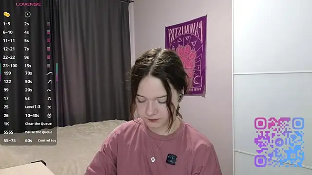Snapshot of AlissaGerardo chatting on April 7, 2026, 11:10 am AlissaGerardo online show from April 7, 2026, 11:10 am