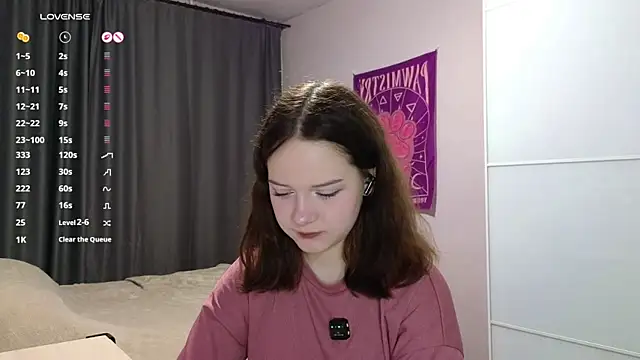 Snapshot of AlissaGerardo chatting on April 15, 2026, 12:12 pm AlissaGerardo online show from April 15, 2026, 12:12 pm
