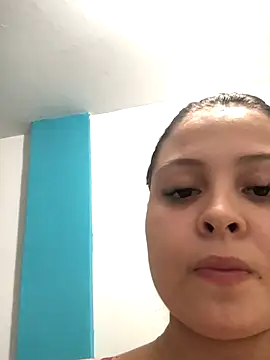 Snapshot of emily_blaker chatting on November 8, 2025, 2:01 am emily blaker online show from November 8, 2025, 2:01 am