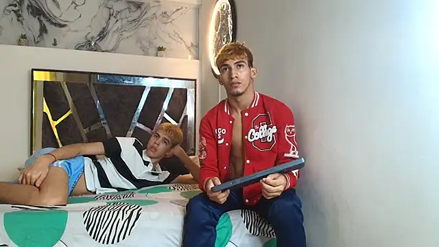 Snapshot of IMPERIO_ROMANO chatting on December 3, 2025, 7:12 pm IMPERIO ROMANO online show from December 3, 2025, 7:12 pm