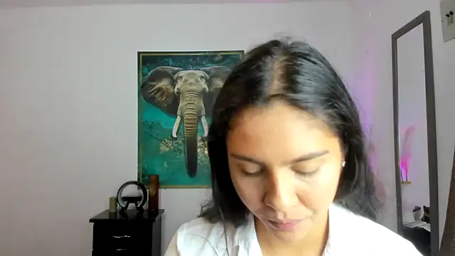 alisaa jhons1 online show from January 13, 2026, 11:21 pm