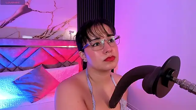 Lalalemoonds online show from April 14, 2026, 12:22 pm